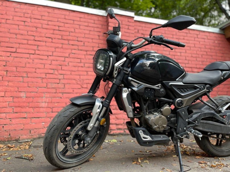 Мотоцикл voge ac300t