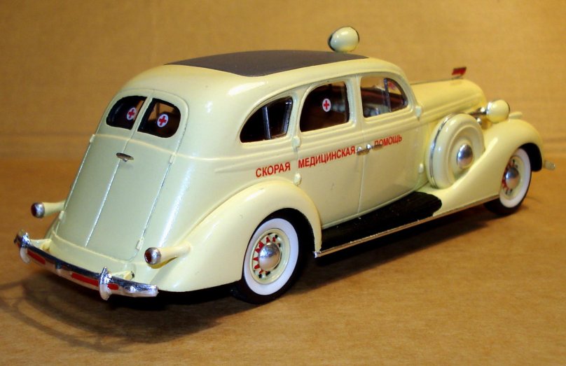 ЗИС-101 санитарный