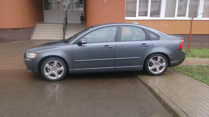 Volvo s40 r17