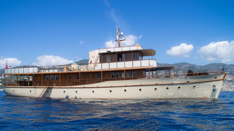 Амфитрита яхта