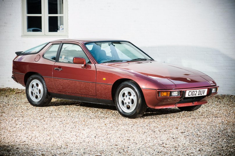 Porsche 924s