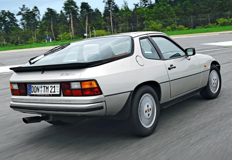 Porsche 924 Coupe