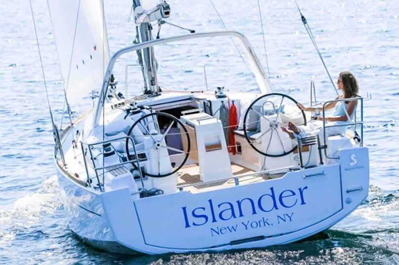 Яхта Beneteau oceanis 35