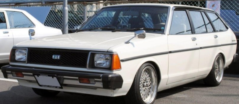 Nissan Sunny b310