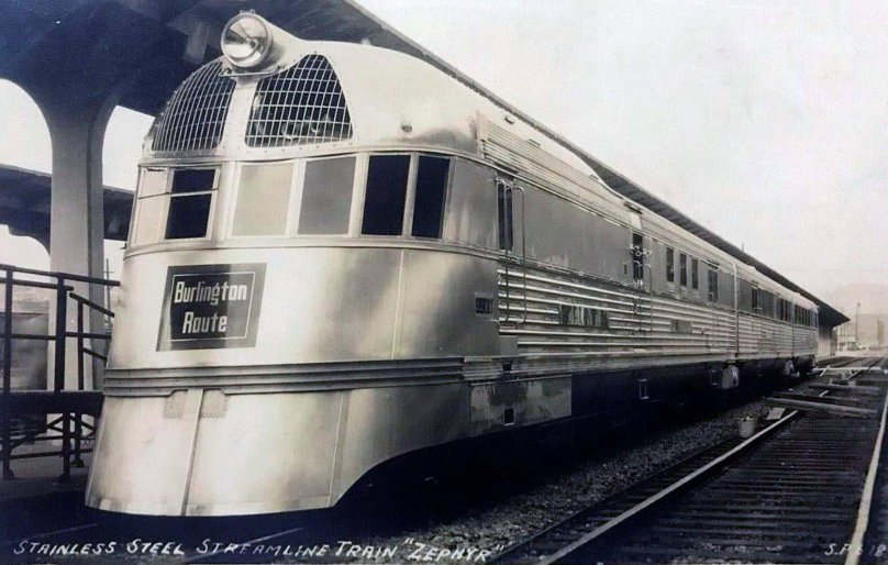 Burlington Zephyr поезд