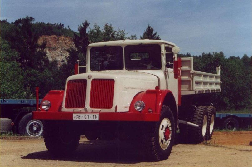 Грузовик Tatra 111