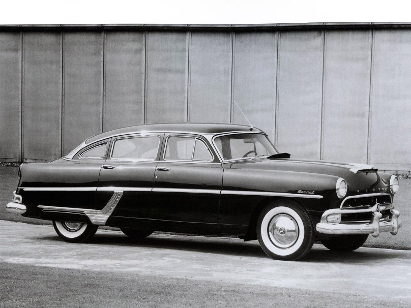 Хадсон Хорнет 1954