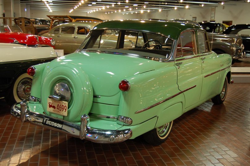 Хадсон Моторс