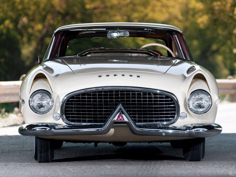 Классический автомобиль