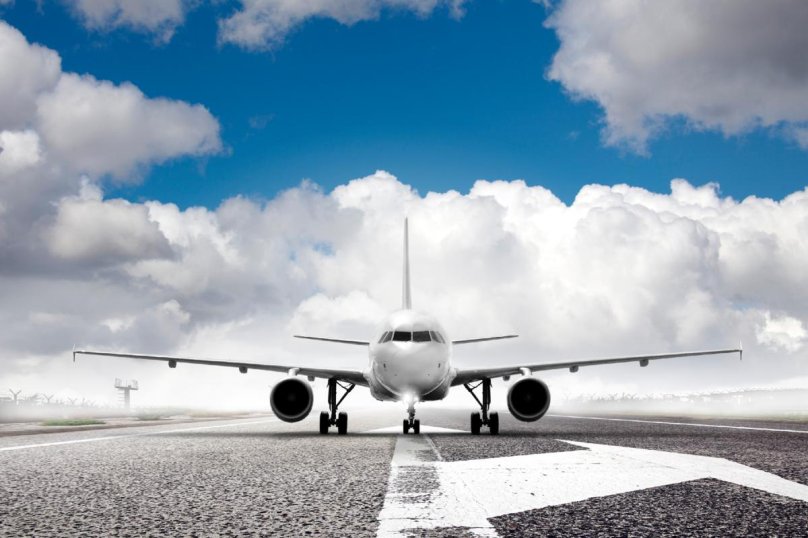 Обои самолет в небе