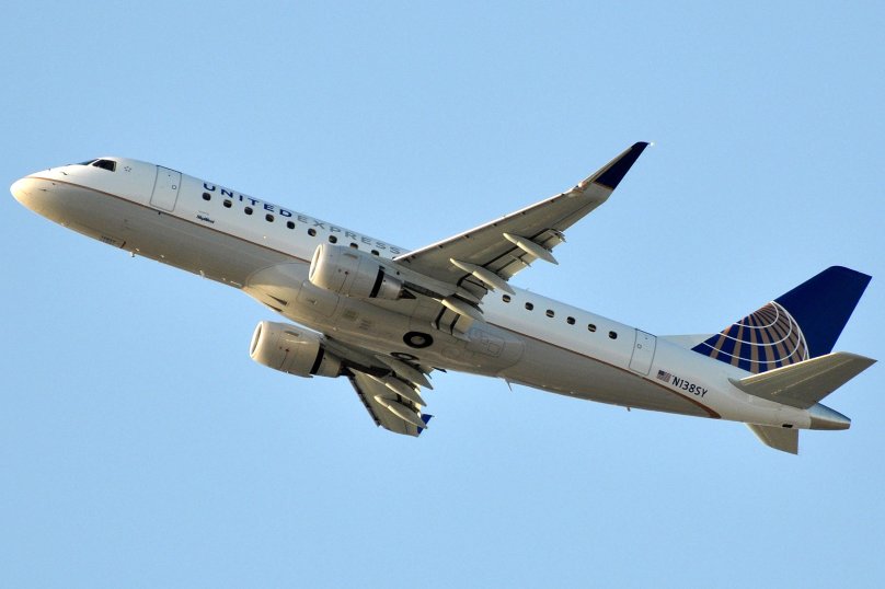 Эмбраер е170