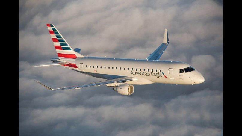 Embraer 175 American Airlines