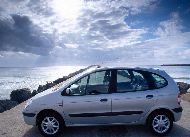 Рено Сценик 1