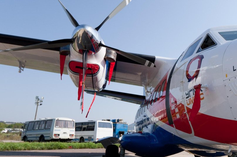 Скидки до 12 лет самолет