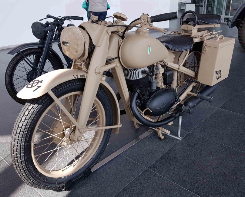 ДКВ НЦ 350 мотоцикл