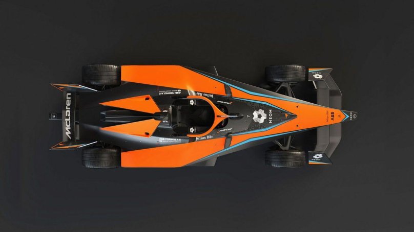 Neom MCLAREN Formula e