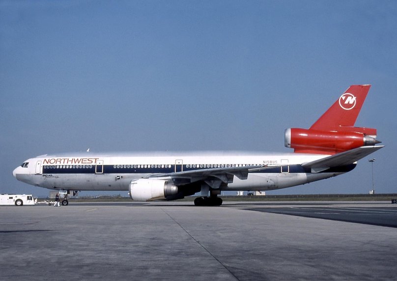 Макдоннелл Дуглас DC 10