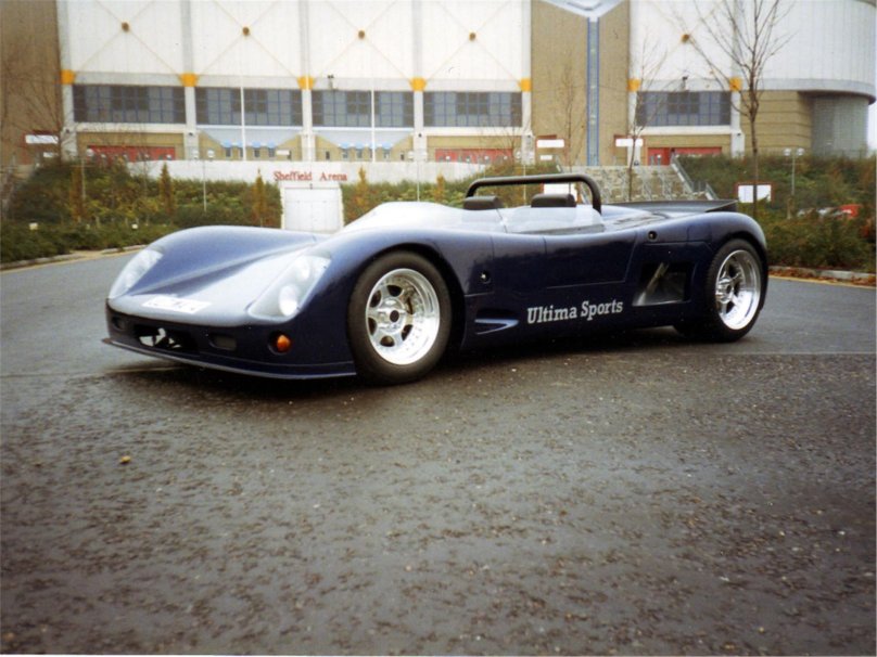 Ultima автомобиль