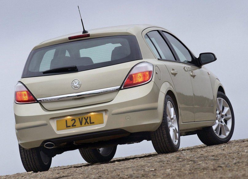 Vauxhall Astra 2004