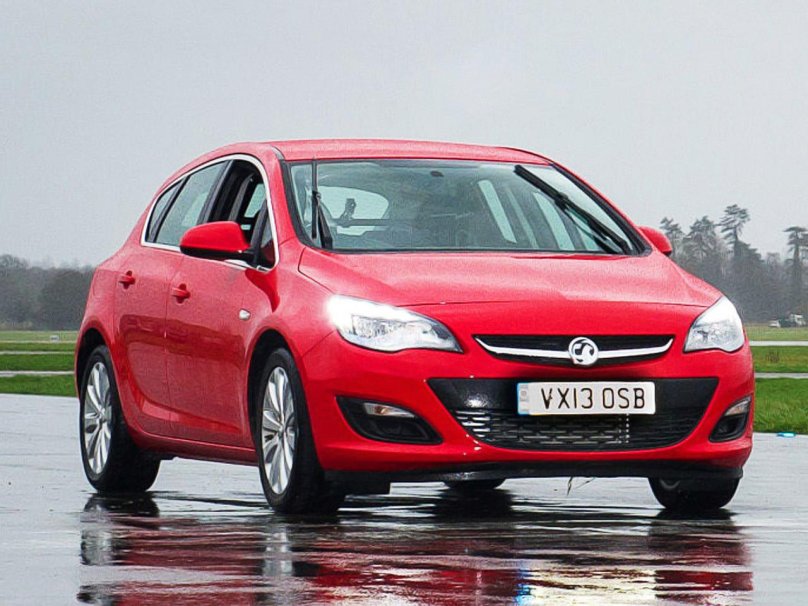 Vauxhall Astra j
