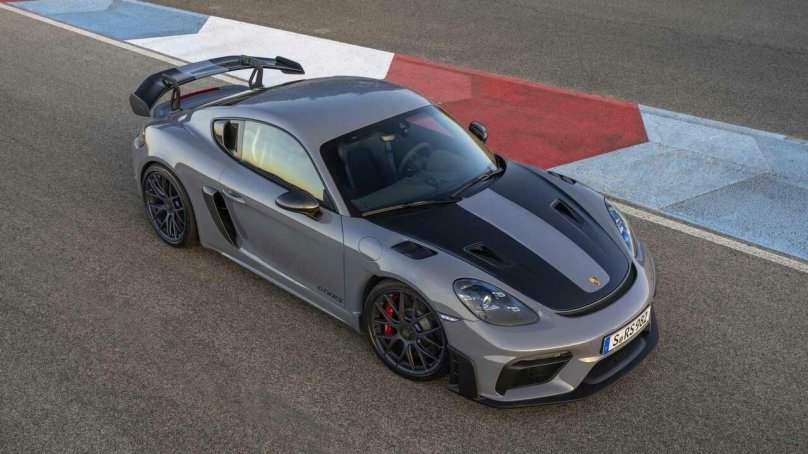Porsche 718 Cayman gt4 RS