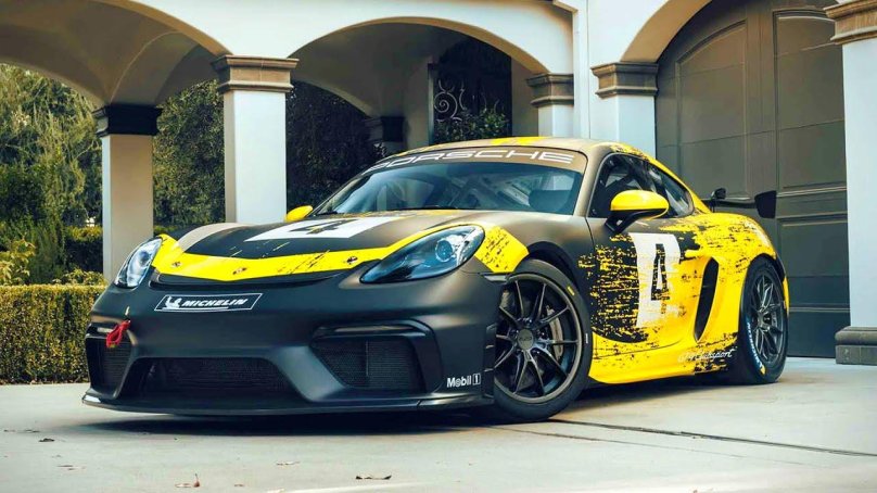 Porsche 718 Cayman gt4 Clubsport