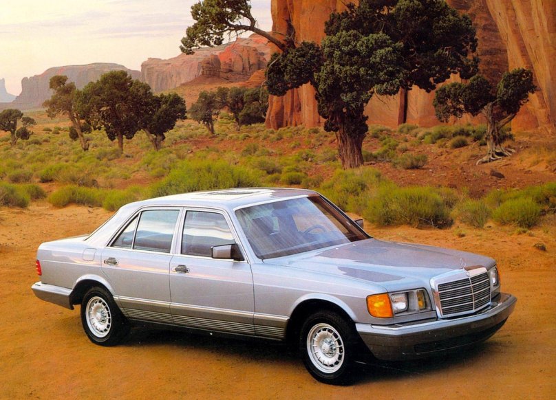 Мерседес Бенц w126