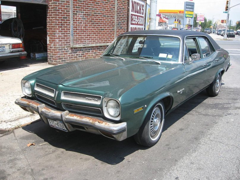 Pontiac Ventura 1975