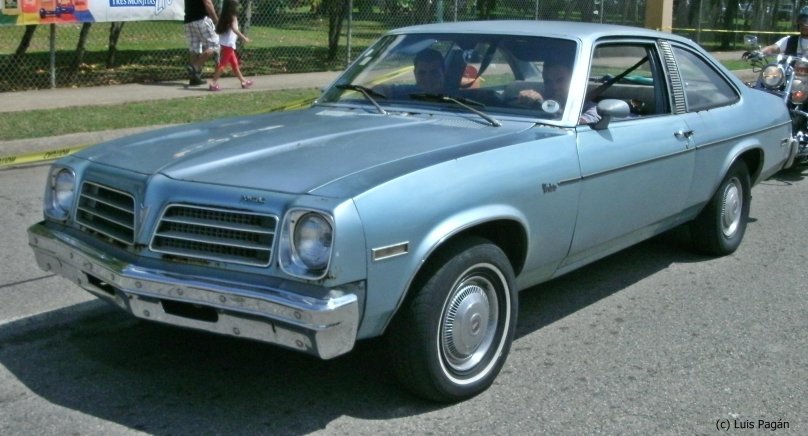 Pontiac Ventura 1977