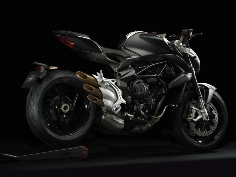 MV Agusta brutale 800