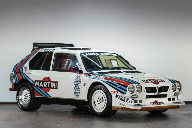 Lancia Delta s4 Group b