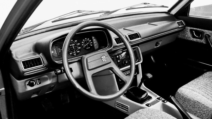 Peugeot 505 салон