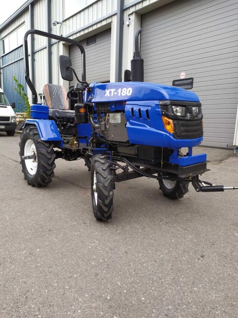 Xingtai XT-180