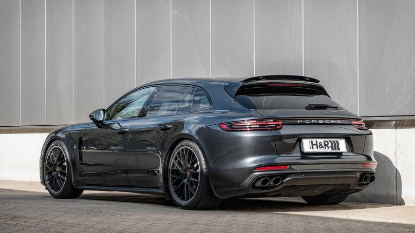 Porsche Panamera Sport Turismo Tuning