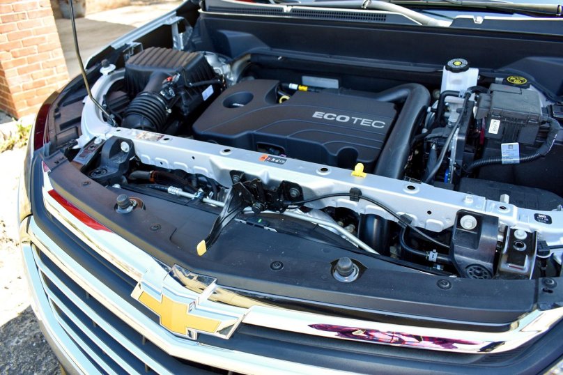 Шевроле Equinox 2.0 двигатель