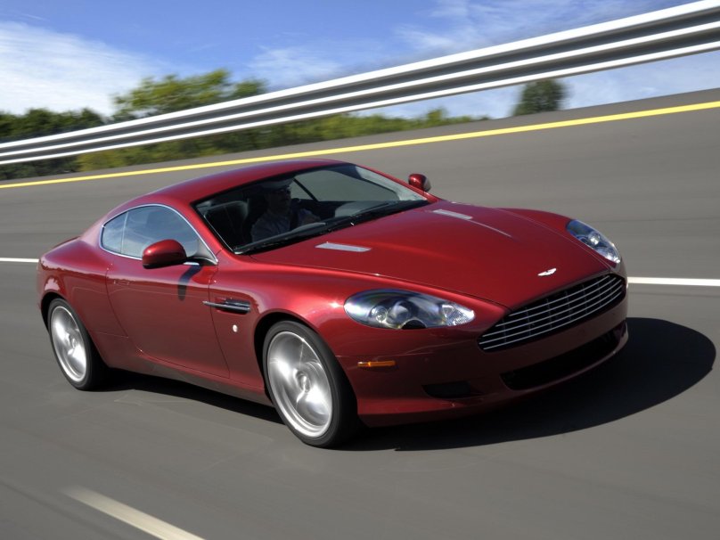 Aston Martin db9 2008