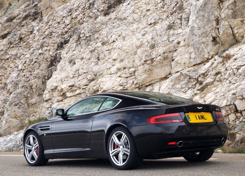 Aston Martin db9 2006