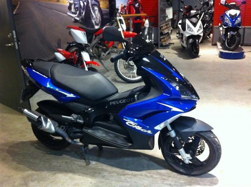 Скутер Peugeot Jet Force 50