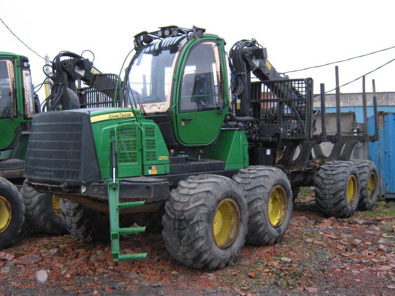 Форвардер Джон Дир 1510е