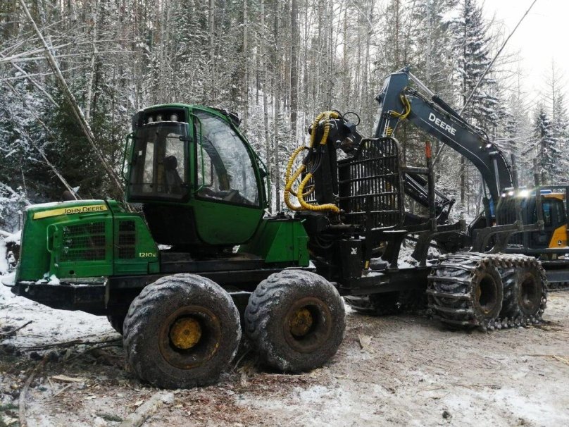 John Deere 1210