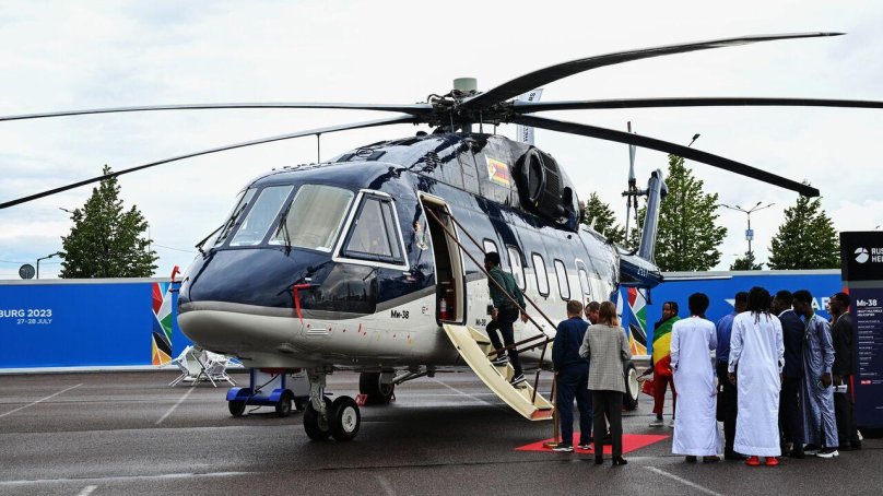 Вертолет 2023