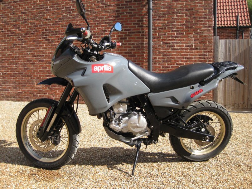 Эндуро Априлия 650