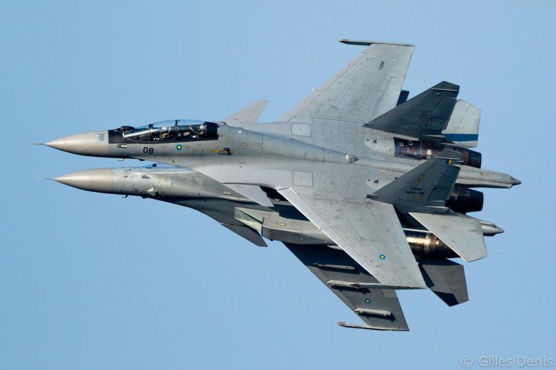 Истребитель Су-30см2