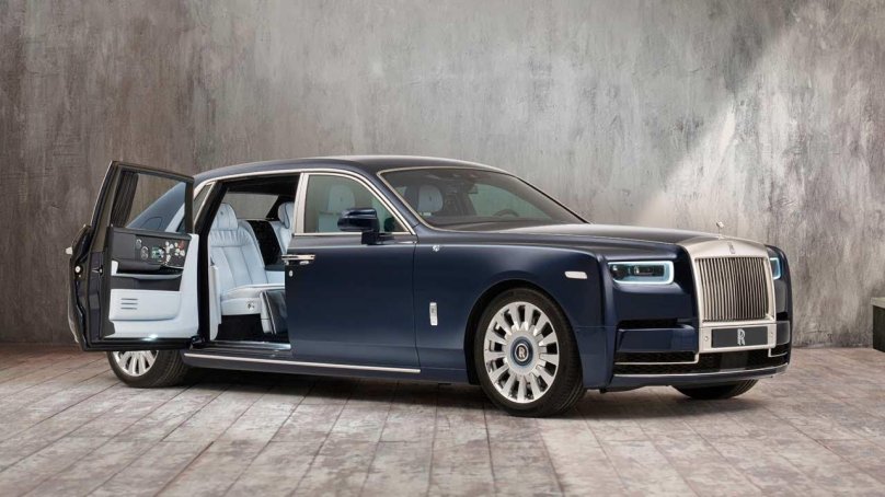 Rolls Royce Phantom 2021