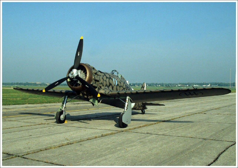 Самолёт Macchi MC-200 Саетта