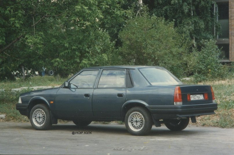 АЗЛК-2142 «Москвич»