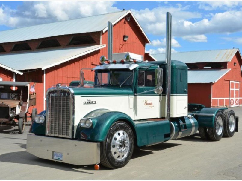 Peterbilt 379 Flat Top Custom