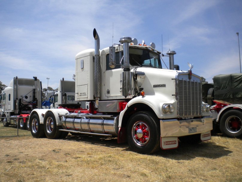 Kenworth w924