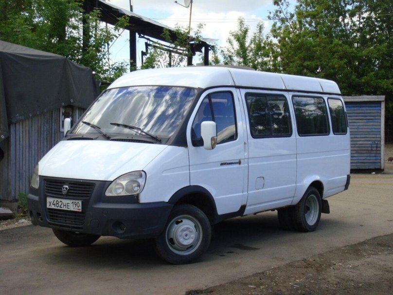 ГАЗ 3221 белый