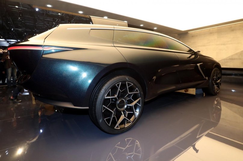 Aston Martin Lagonda all-Terrain Concept